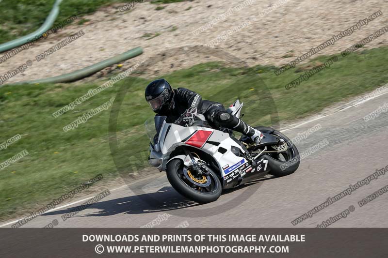 cadwell park;cadwell park photographs;cadwell trackday photographs;enduro digital images;event digital images;eventdigitalimages;peter wileman photography;racing digital images;trackday digital images;trackday photos