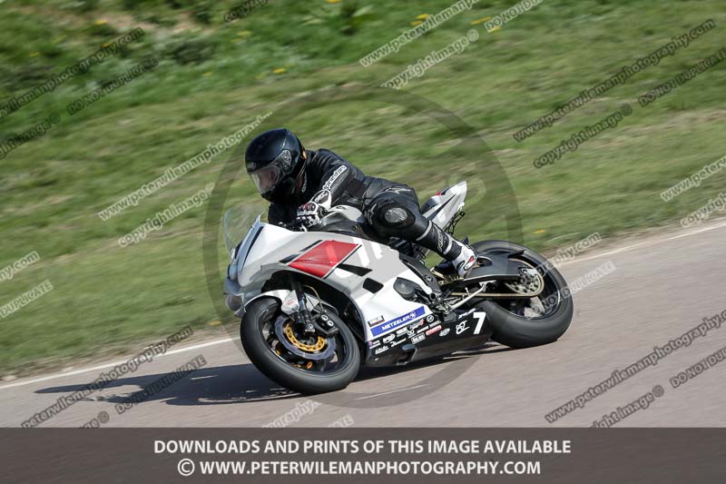 cadwell park;cadwell park photographs;cadwell trackday photographs;enduro digital images;event digital images;eventdigitalimages;peter wileman photography;racing digital images;trackday digital images;trackday photos