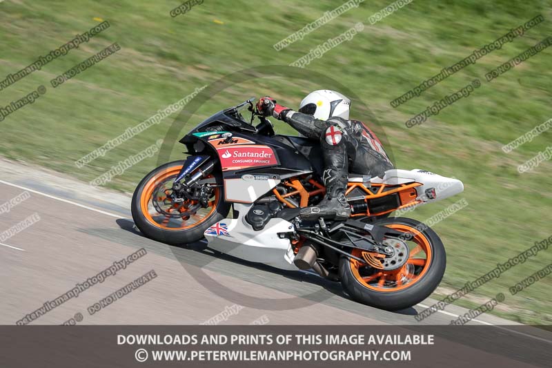 cadwell park;cadwell park photographs;cadwell trackday photographs;enduro digital images;event digital images;eventdigitalimages;peter wileman photography;racing digital images;trackday digital images;trackday photos
