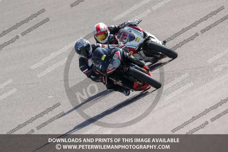 cadwell park;cadwell park photographs;cadwell trackday photographs;enduro digital images;event digital images;eventdigitalimages;peter wileman photography;racing digital images;trackday digital images;trackday photos