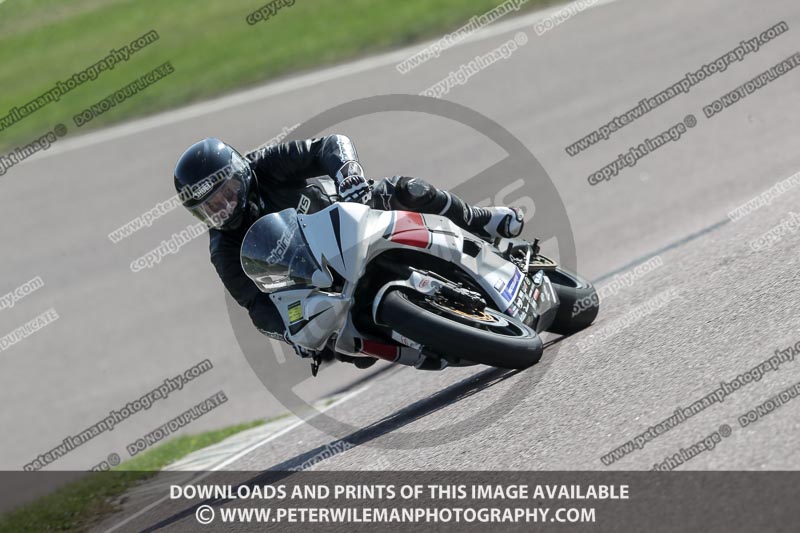 cadwell park;cadwell park photographs;cadwell trackday photographs;enduro digital images;event digital images;eventdigitalimages;peter wileman photography;racing digital images;trackday digital images;trackday photos
