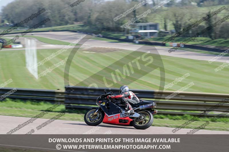 cadwell park;cadwell park photographs;cadwell trackday photographs;enduro digital images;event digital images;eventdigitalimages;peter wileman photography;racing digital images;trackday digital images;trackday photos