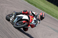 cadwell-park;cadwell-park-photographs;cadwell-trackday-photographs;enduro-digital-images;event-digital-images;eventdigitalimages;peter-wileman-photography;racing-digital-images;trackday-digital-images;trackday-photos