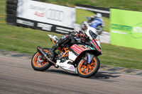 cadwell-park;cadwell-park-photographs;cadwell-trackday-photographs;enduro-digital-images;event-digital-images;eventdigitalimages;peter-wileman-photography;racing-digital-images;trackday-digital-images;trackday-photos