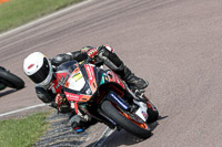 cadwell-park;cadwell-park-photographs;cadwell-trackday-photographs;enduro-digital-images;event-digital-images;eventdigitalimages;peter-wileman-photography;racing-digital-images;trackday-digital-images;trackday-photos