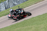 cadwell-park;cadwell-park-photographs;cadwell-trackday-photographs;enduro-digital-images;event-digital-images;eventdigitalimages;peter-wileman-photography;racing-digital-images;trackday-digital-images;trackday-photos