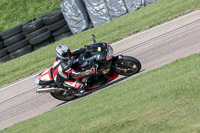 cadwell-park;cadwell-park-photographs;cadwell-trackday-photographs;enduro-digital-images;event-digital-images;eventdigitalimages;peter-wileman-photography;racing-digital-images;trackday-digital-images;trackday-photos