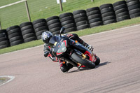 cadwell-park;cadwell-park-photographs;cadwell-trackday-photographs;enduro-digital-images;event-digital-images;eventdigitalimages;peter-wileman-photography;racing-digital-images;trackday-digital-images;trackday-photos