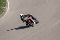 cadwell-park;cadwell-park-photographs;cadwell-trackday-photographs;enduro-digital-images;event-digital-images;eventdigitalimages;peter-wileman-photography;racing-digital-images;trackday-digital-images;trackday-photos