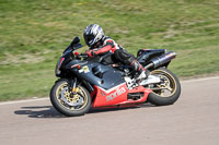 cadwell-park;cadwell-park-photographs;cadwell-trackday-photographs;enduro-digital-images;event-digital-images;eventdigitalimages;peter-wileman-photography;racing-digital-images;trackday-digital-images;trackday-photos