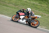 cadwell-park;cadwell-park-photographs;cadwell-trackday-photographs;enduro-digital-images;event-digital-images;eventdigitalimages;peter-wileman-photography;racing-digital-images;trackday-digital-images;trackday-photos