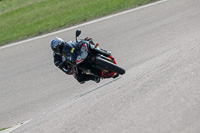 cadwell-park;cadwell-park-photographs;cadwell-trackday-photographs;enduro-digital-images;event-digital-images;eventdigitalimages;peter-wileman-photography;racing-digital-images;trackday-digital-images;trackday-photos