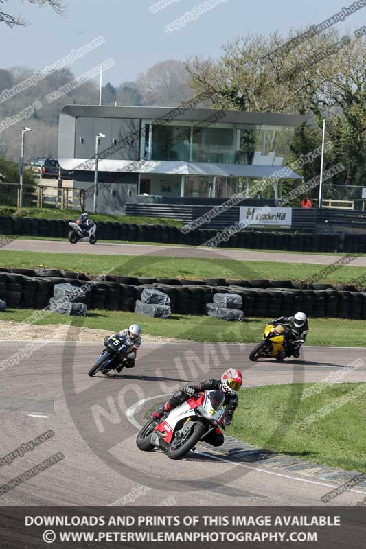 cadwell park;cadwell park photographs;cadwell trackday photographs;enduro digital images;event digital images;eventdigitalimages;peter wileman photography;racing digital images;trackday digital images;trackday photos