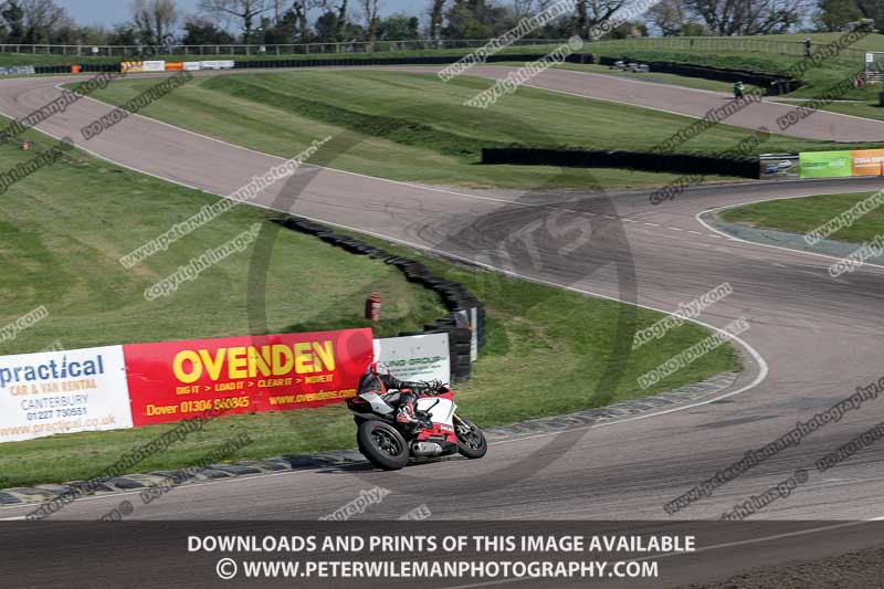 cadwell park;cadwell park photographs;cadwell trackday photographs;enduro digital images;event digital images;eventdigitalimages;peter wileman photography;racing digital images;trackday digital images;trackday photos