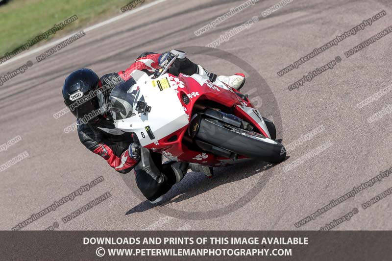 cadwell park;cadwell park photographs;cadwell trackday photographs;enduro digital images;event digital images;eventdigitalimages;peter wileman photography;racing digital images;trackday digital images;trackday photos