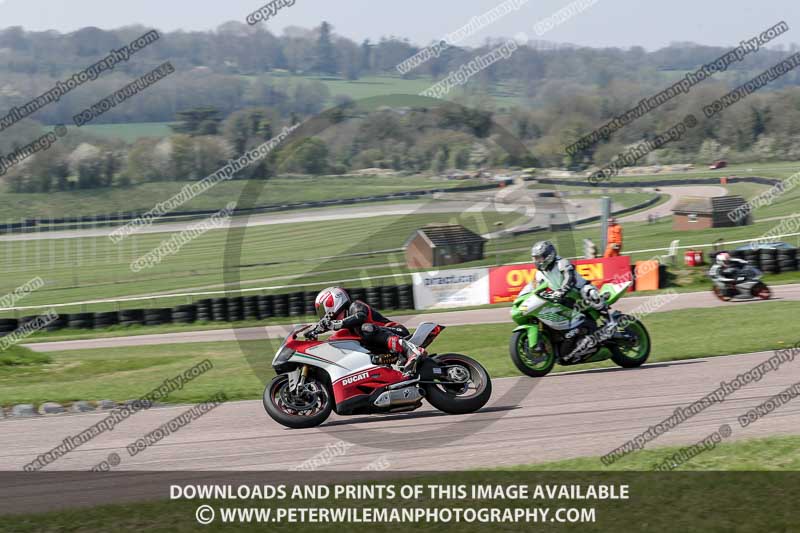 cadwell park;cadwell park photographs;cadwell trackday photographs;enduro digital images;event digital images;eventdigitalimages;peter wileman photography;racing digital images;trackday digital images;trackday photos