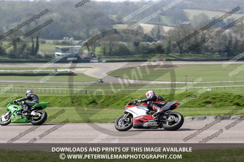 cadwell park;cadwell park photographs;cadwell trackday photographs;enduro digital images;event digital images;eventdigitalimages;peter wileman photography;racing digital images;trackday digital images;trackday photos