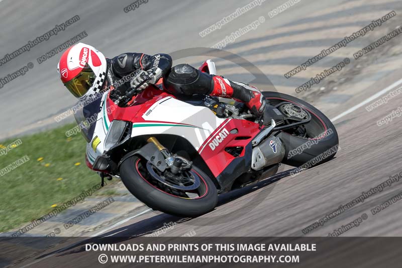 cadwell park;cadwell park photographs;cadwell trackday photographs;enduro digital images;event digital images;eventdigitalimages;peter wileman photography;racing digital images;trackday digital images;trackday photos