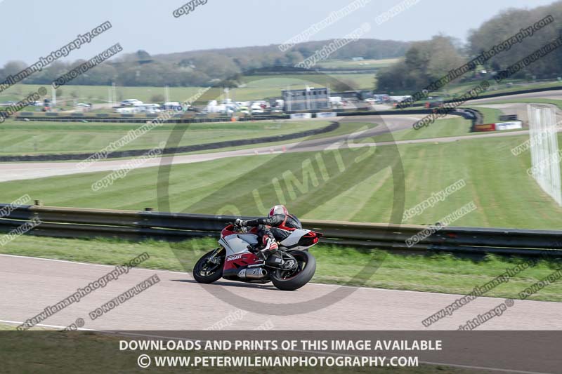 cadwell park;cadwell park photographs;cadwell trackday photographs;enduro digital images;event digital images;eventdigitalimages;peter wileman photography;racing digital images;trackday digital images;trackday photos