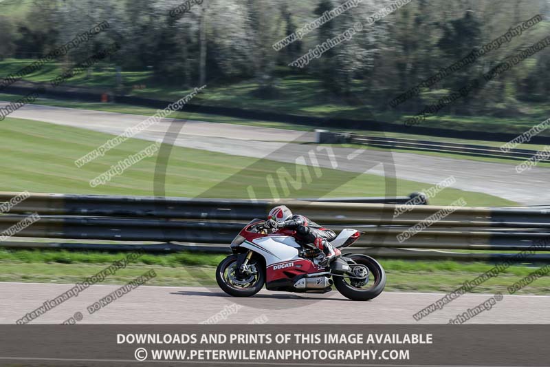 cadwell park;cadwell park photographs;cadwell trackday photographs;enduro digital images;event digital images;eventdigitalimages;peter wileman photography;racing digital images;trackday digital images;trackday photos