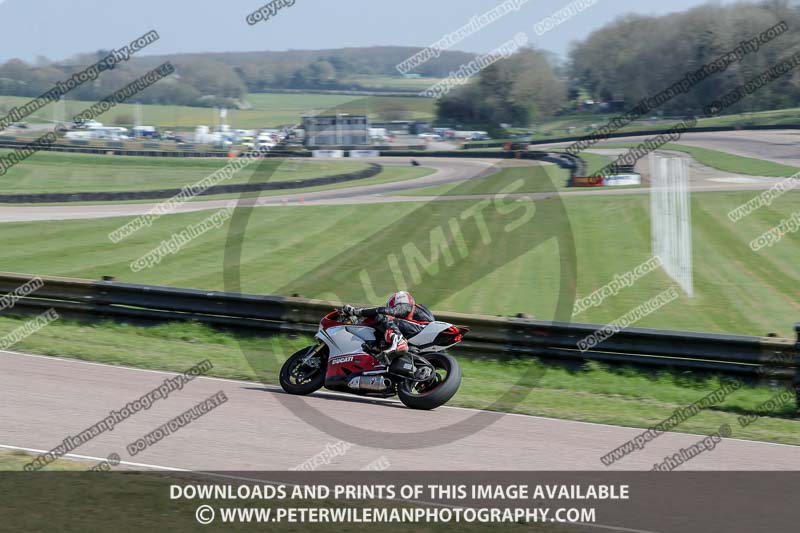cadwell park;cadwell park photographs;cadwell trackday photographs;enduro digital images;event digital images;eventdigitalimages;peter wileman photography;racing digital images;trackday digital images;trackday photos