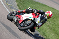 cadwell-park;cadwell-park-photographs;cadwell-trackday-photographs;enduro-digital-images;event-digital-images;eventdigitalimages;peter-wileman-photography;racing-digital-images;trackday-digital-images;trackday-photos