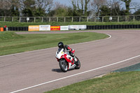 cadwell-park;cadwell-park-photographs;cadwell-trackday-photographs;enduro-digital-images;event-digital-images;eventdigitalimages;peter-wileman-photography;racing-digital-images;trackday-digital-images;trackday-photos