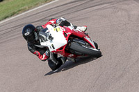 cadwell-park;cadwell-park-photographs;cadwell-trackday-photographs;enduro-digital-images;event-digital-images;eventdigitalimages;peter-wileman-photography;racing-digital-images;trackday-digital-images;trackday-photos