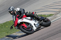 cadwell-park;cadwell-park-photographs;cadwell-trackday-photographs;enduro-digital-images;event-digital-images;eventdigitalimages;peter-wileman-photography;racing-digital-images;trackday-digital-images;trackday-photos