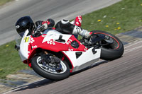 cadwell-park;cadwell-park-photographs;cadwell-trackday-photographs;enduro-digital-images;event-digital-images;eventdigitalimages;peter-wileman-photography;racing-digital-images;trackday-digital-images;trackday-photos