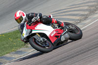 cadwell-park;cadwell-park-photographs;cadwell-trackday-photographs;enduro-digital-images;event-digital-images;eventdigitalimages;peter-wileman-photography;racing-digital-images;trackday-digital-images;trackday-photos