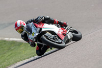 cadwell-park;cadwell-park-photographs;cadwell-trackday-photographs;enduro-digital-images;event-digital-images;eventdigitalimages;peter-wileman-photography;racing-digital-images;trackday-digital-images;trackday-photos