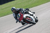 cadwell-park;cadwell-park-photographs;cadwell-trackday-photographs;enduro-digital-images;event-digital-images;eventdigitalimages;peter-wileman-photography;racing-digital-images;trackday-digital-images;trackday-photos