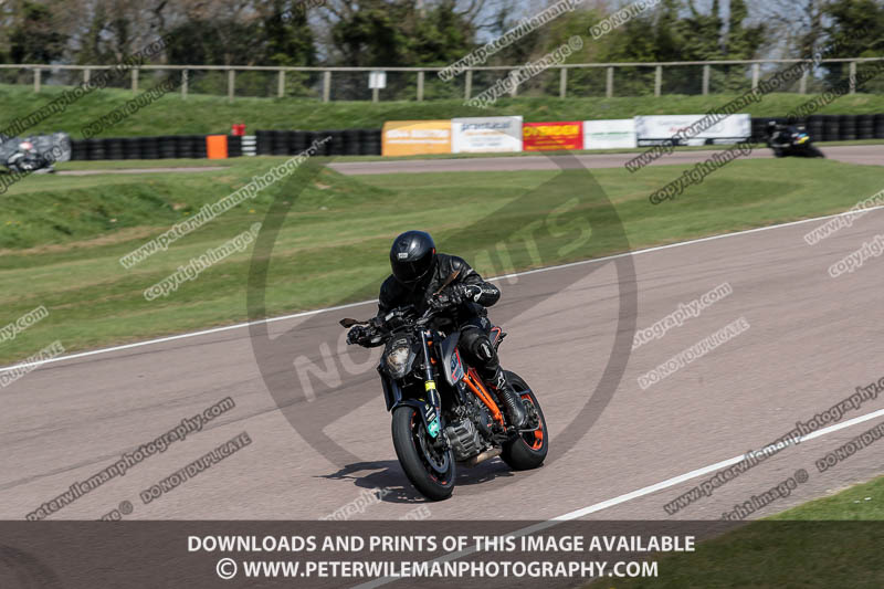 cadwell park;cadwell park photographs;cadwell trackday photographs;enduro digital images;event digital images;eventdigitalimages;peter wileman photography;racing digital images;trackday digital images;trackday photos
