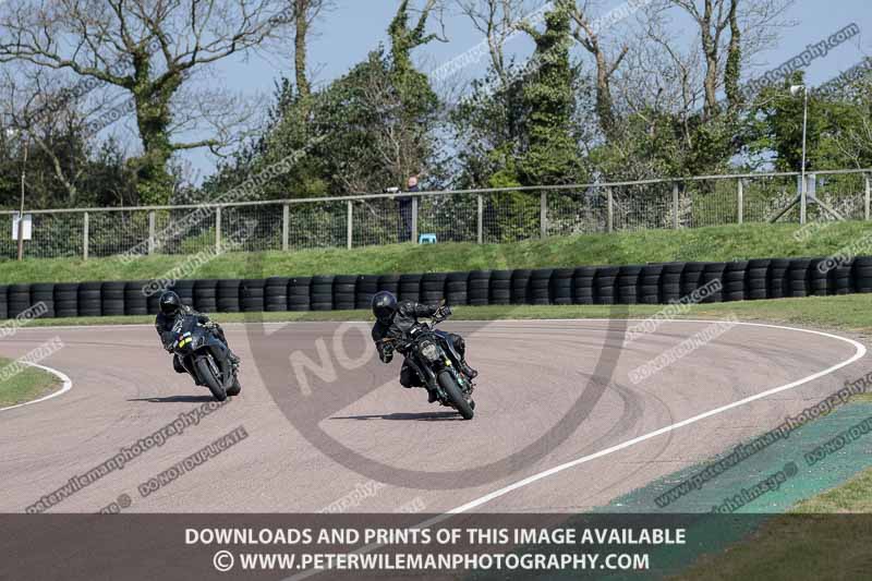 cadwell park;cadwell park photographs;cadwell trackday photographs;enduro digital images;event digital images;eventdigitalimages;peter wileman photography;racing digital images;trackday digital images;trackday photos