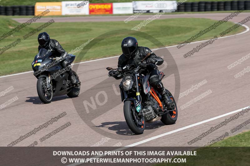 cadwell park;cadwell park photographs;cadwell trackday photographs;enduro digital images;event digital images;eventdigitalimages;peter wileman photography;racing digital images;trackday digital images;trackday photos