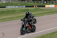 cadwell-park;cadwell-park-photographs;cadwell-trackday-photographs;enduro-digital-images;event-digital-images;eventdigitalimages;peter-wileman-photography;racing-digital-images;trackday-digital-images;trackday-photos