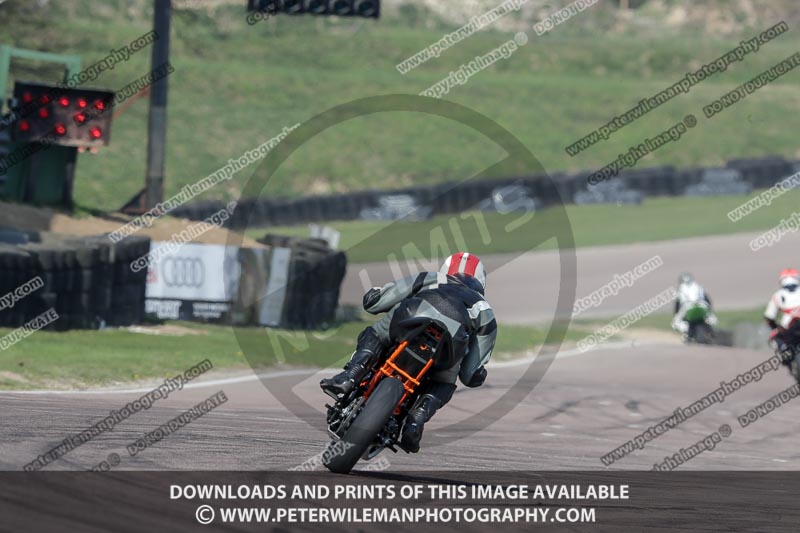 cadwell park;cadwell park photographs;cadwell trackday photographs;enduro digital images;event digital images;eventdigitalimages;peter wileman photography;racing digital images;trackday digital images;trackday photos