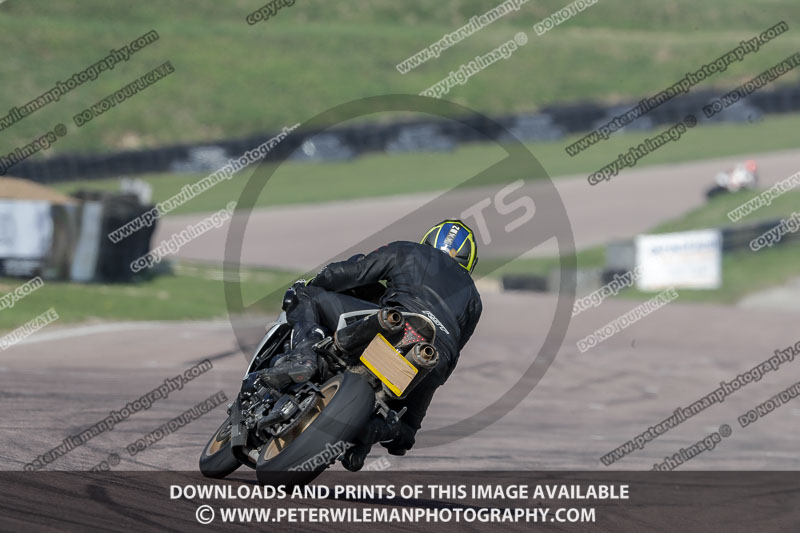 cadwell park;cadwell park photographs;cadwell trackday photographs;enduro digital images;event digital images;eventdigitalimages;peter wileman photography;racing digital images;trackday digital images;trackday photos