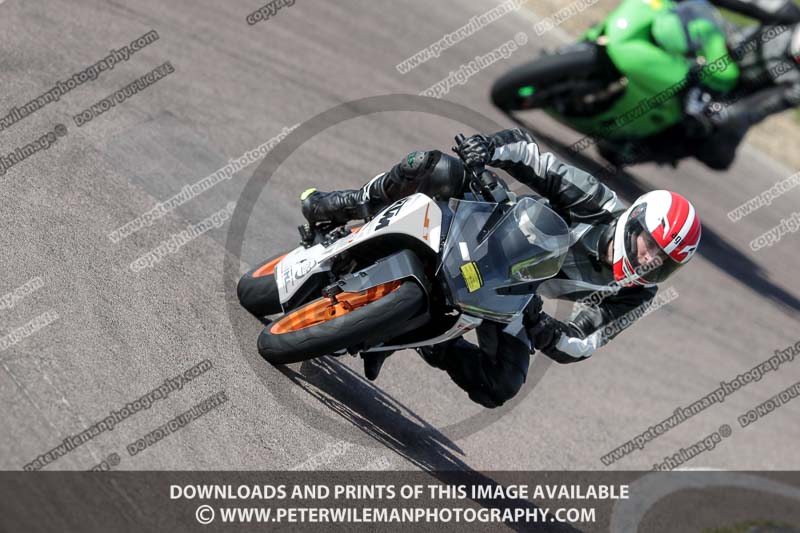 cadwell park;cadwell park photographs;cadwell trackday photographs;enduro digital images;event digital images;eventdigitalimages;peter wileman photography;racing digital images;trackday digital images;trackday photos