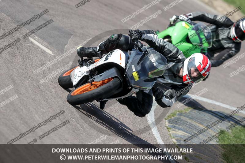 cadwell park;cadwell park photographs;cadwell trackday photographs;enduro digital images;event digital images;eventdigitalimages;peter wileman photography;racing digital images;trackday digital images;trackday photos