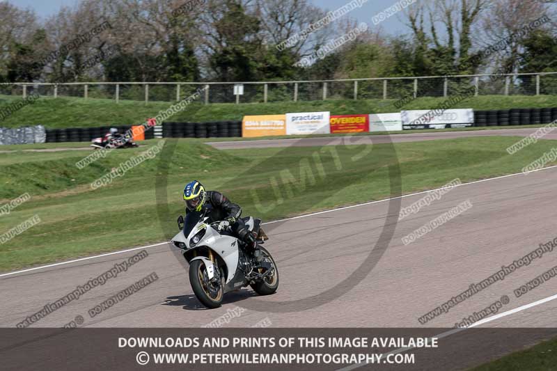 cadwell park;cadwell park photographs;cadwell trackday photographs;enduro digital images;event digital images;eventdigitalimages;peter wileman photography;racing digital images;trackday digital images;trackday photos