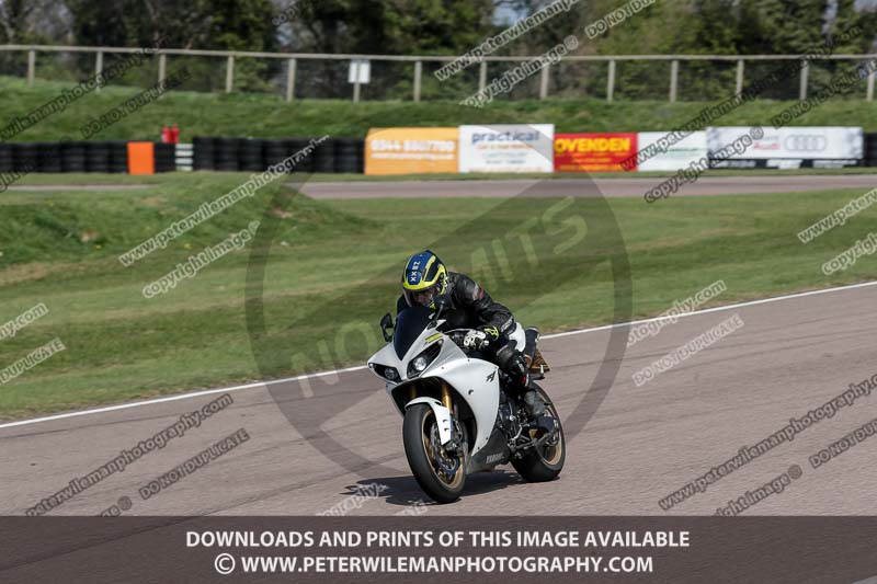cadwell park;cadwell park photographs;cadwell trackday photographs;enduro digital images;event digital images;eventdigitalimages;peter wileman photography;racing digital images;trackday digital images;trackday photos