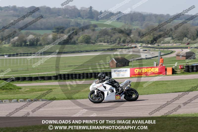 cadwell park;cadwell park photographs;cadwell trackday photographs;enduro digital images;event digital images;eventdigitalimages;peter wileman photography;racing digital images;trackday digital images;trackday photos