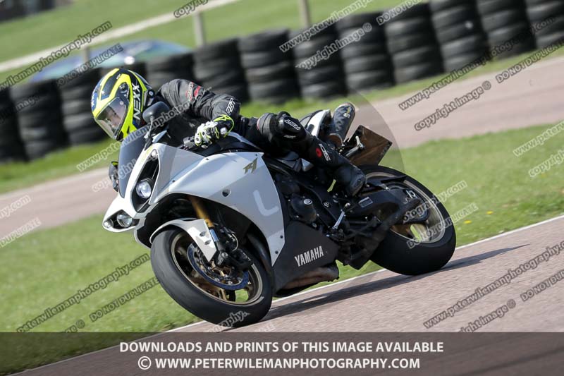 cadwell park;cadwell park photographs;cadwell trackday photographs;enduro digital images;event digital images;eventdigitalimages;peter wileman photography;racing digital images;trackday digital images;trackday photos