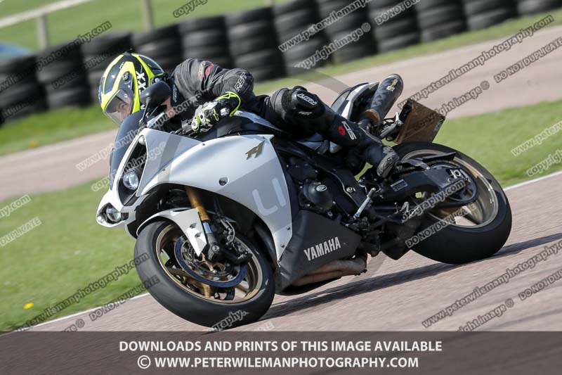 cadwell park;cadwell park photographs;cadwell trackday photographs;enduro digital images;event digital images;eventdigitalimages;peter wileman photography;racing digital images;trackday digital images;trackday photos