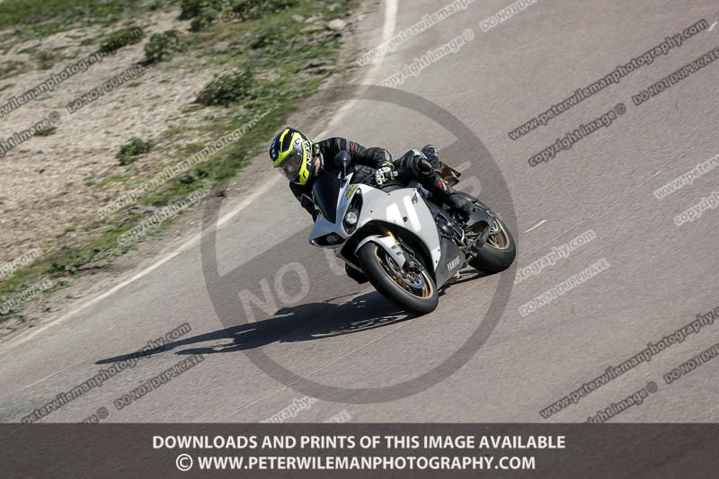 cadwell park;cadwell park photographs;cadwell trackday photographs;enduro digital images;event digital images;eventdigitalimages;peter wileman photography;racing digital images;trackday digital images;trackday photos