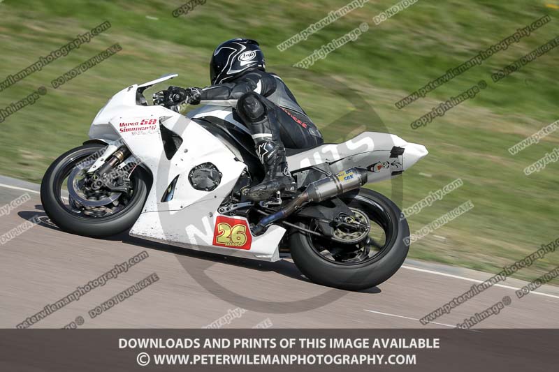 cadwell park;cadwell park photographs;cadwell trackday photographs;enduro digital images;event digital images;eventdigitalimages;peter wileman photography;racing digital images;trackday digital images;trackday photos