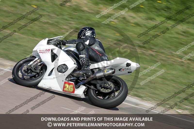 cadwell park;cadwell park photographs;cadwell trackday photographs;enduro digital images;event digital images;eventdigitalimages;peter wileman photography;racing digital images;trackday digital images;trackday photos