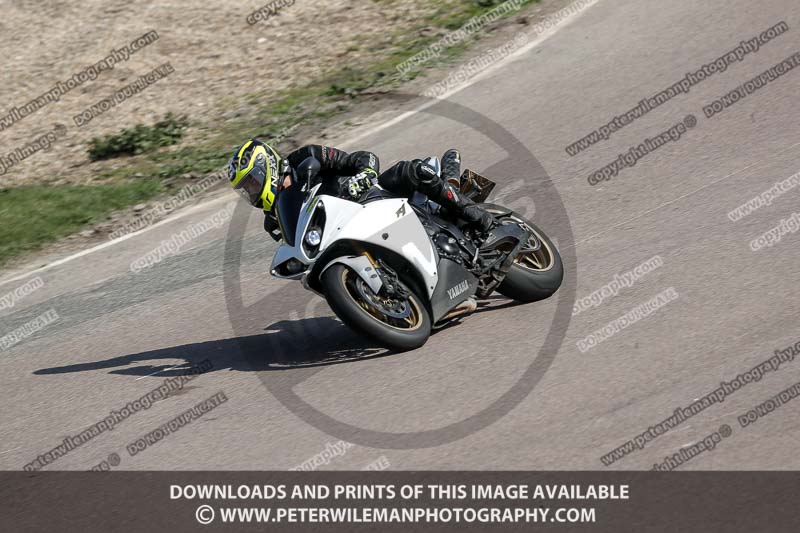 cadwell park;cadwell park photographs;cadwell trackday photographs;enduro digital images;event digital images;eventdigitalimages;peter wileman photography;racing digital images;trackday digital images;trackday photos